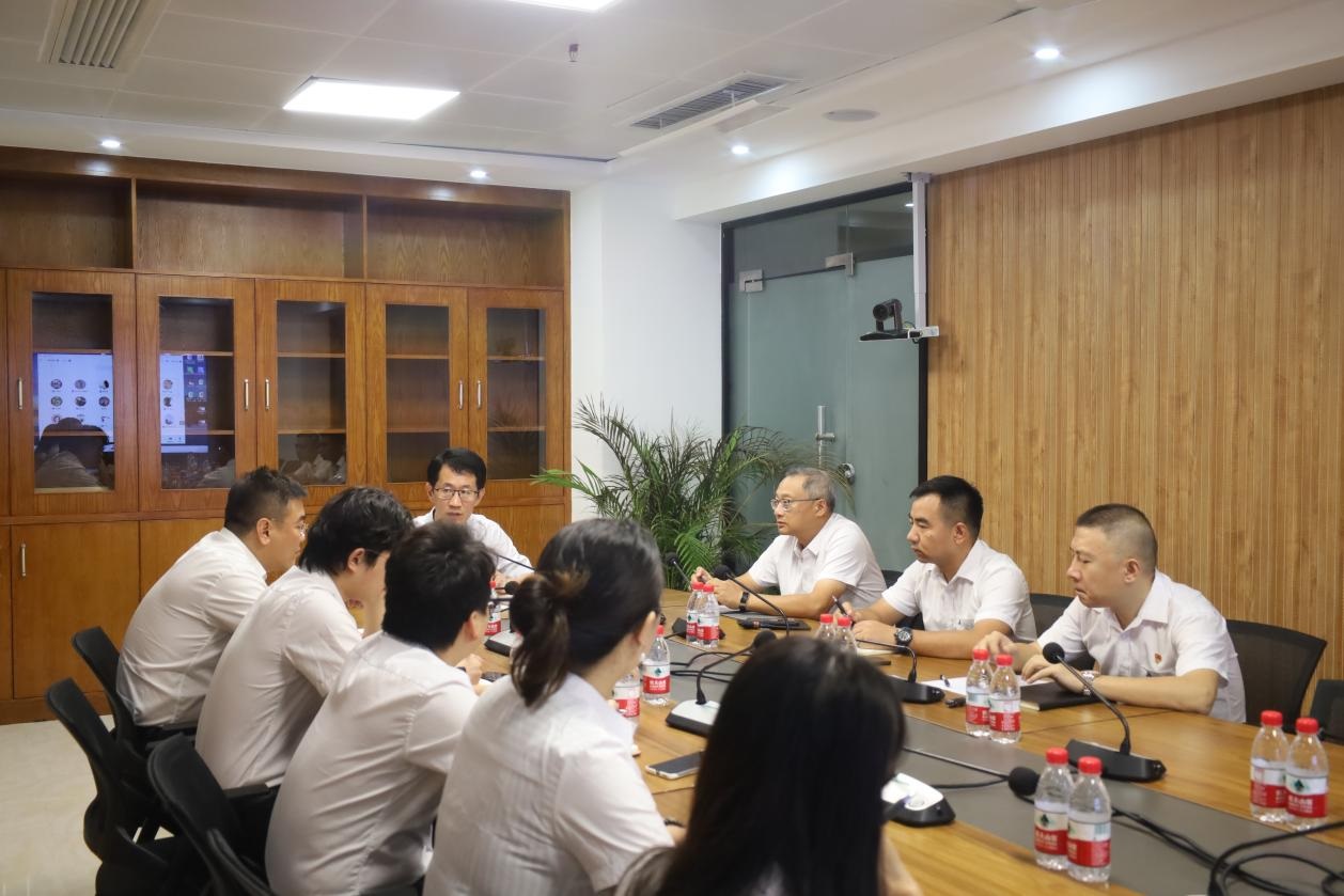 图片 1.jpg 图片 1.jpg