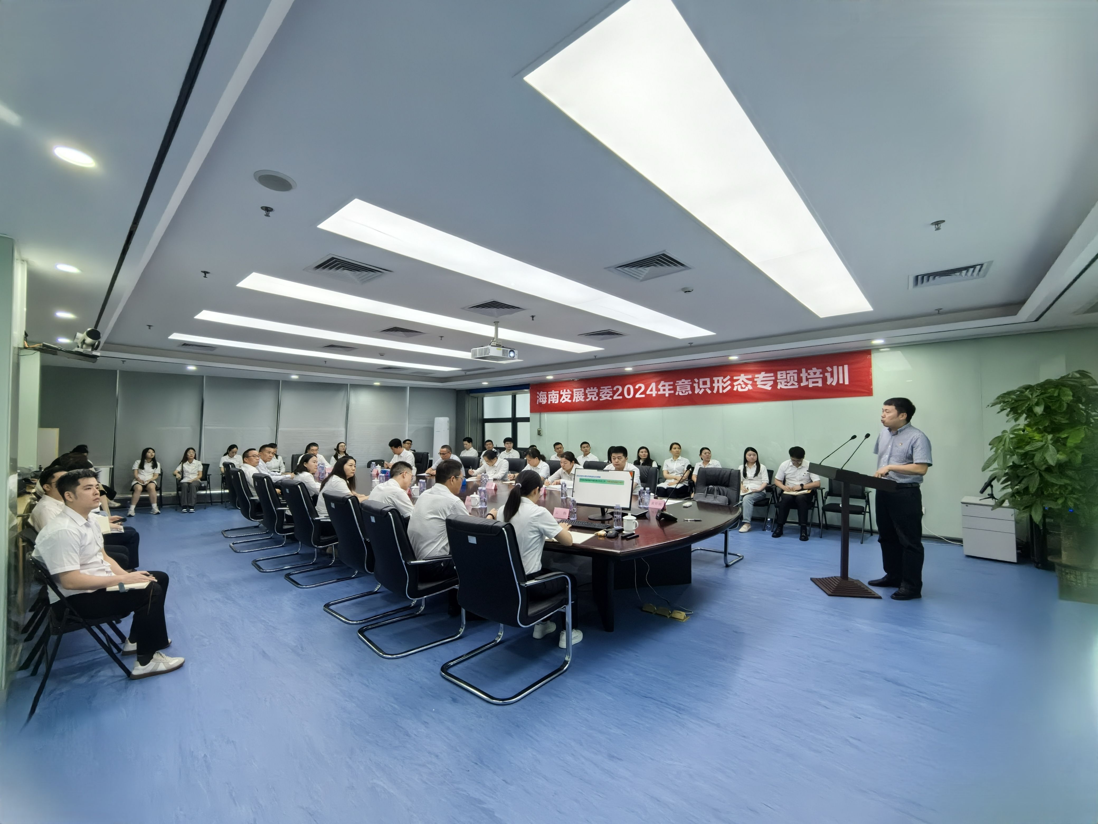 图片 4.jpg 图片 4.jpg