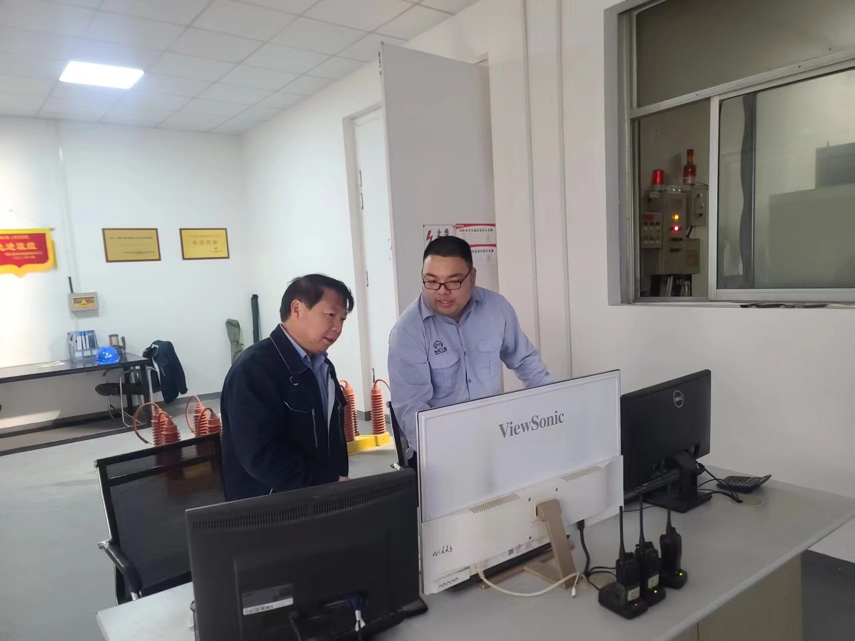 检查现场.jpg 检查现场.jpg