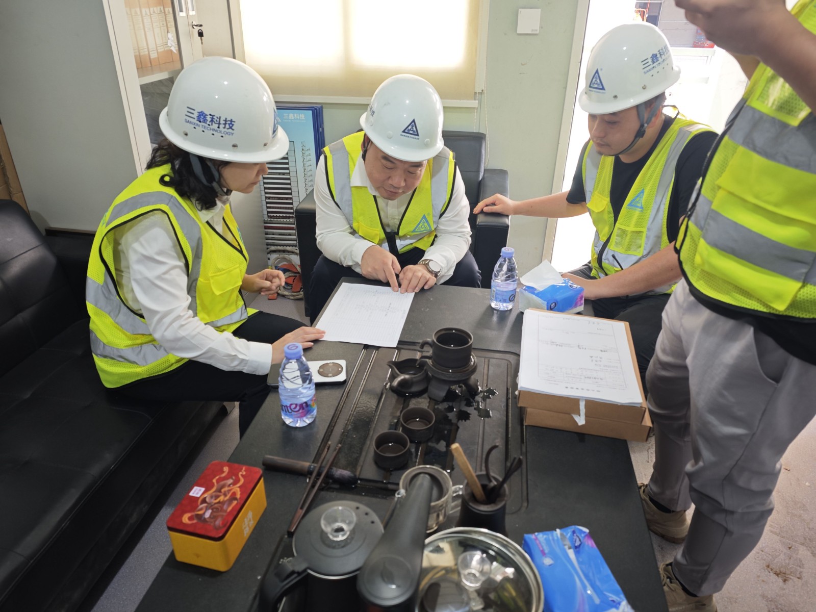 13.jpg 图片关键词