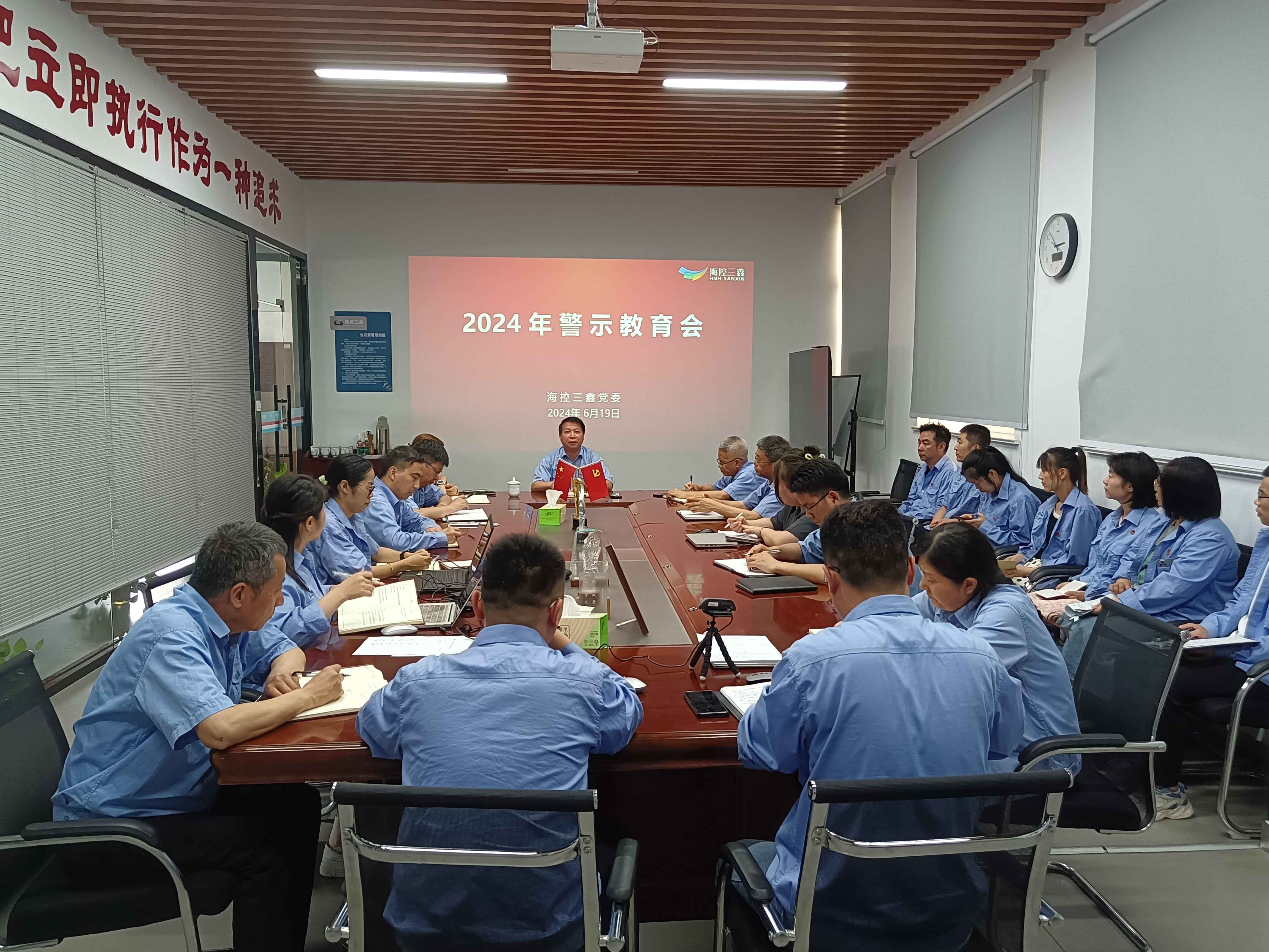 图片 1(1).jpg 图片 1(1).jpg
