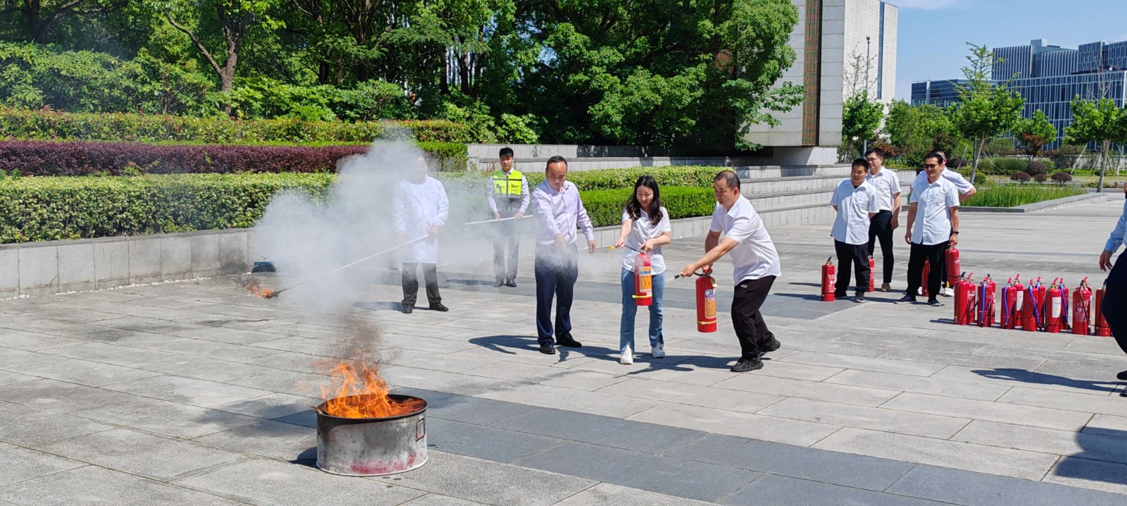 09.jpg 图片关键词