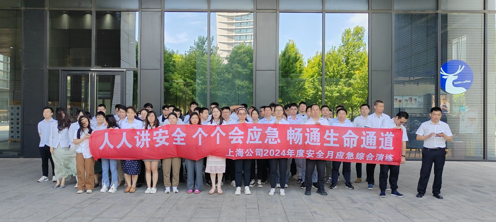 09-1.jpg 图片关键词